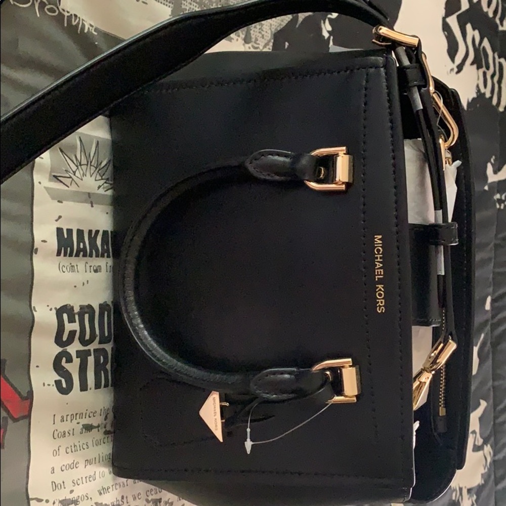 Michael Kors (Never Worn) purse $80